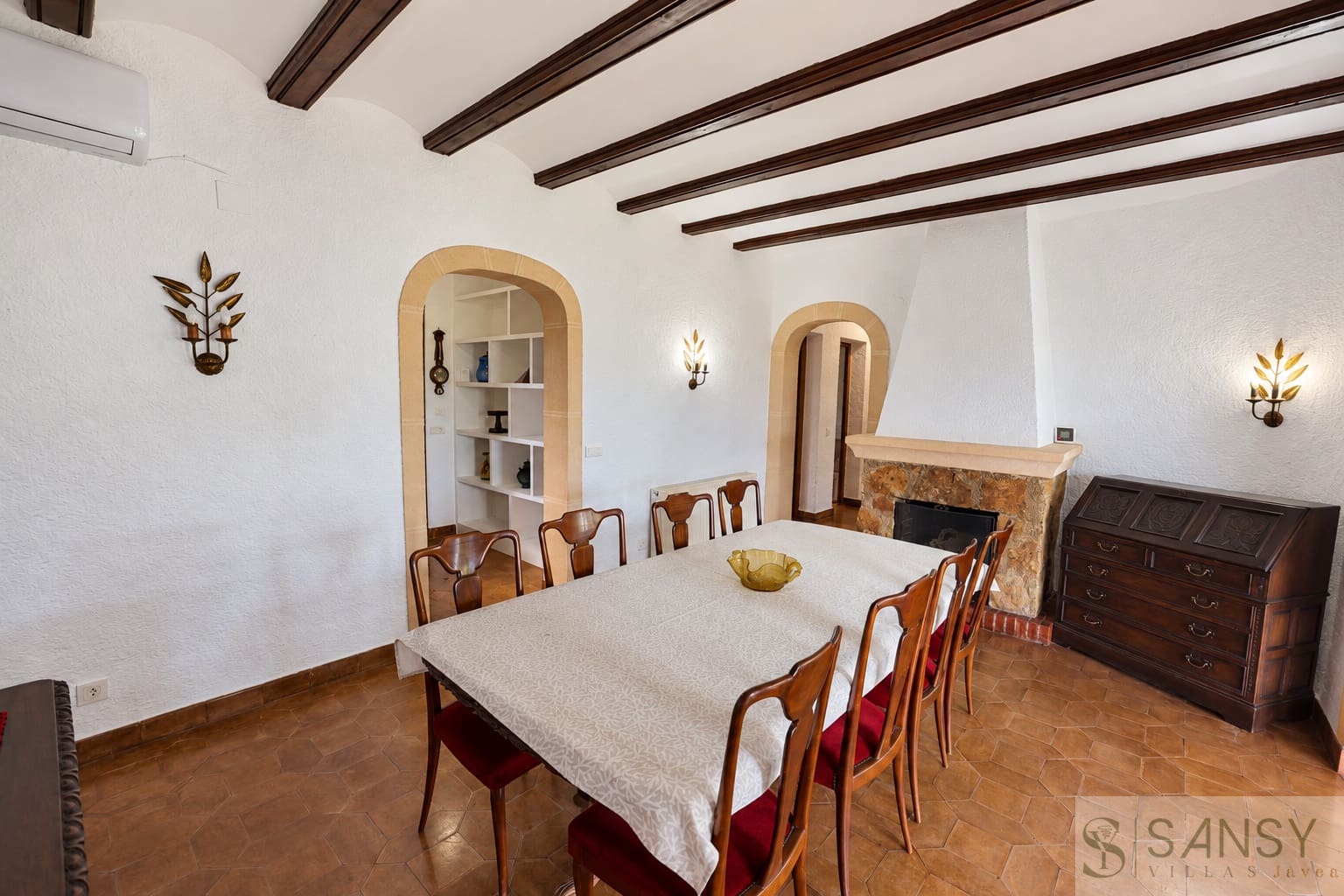 4 Zimmer Villa zu verkaufen in Javea / Xabia mit Pool Garage - 695.000 € (Ref: 10163976)