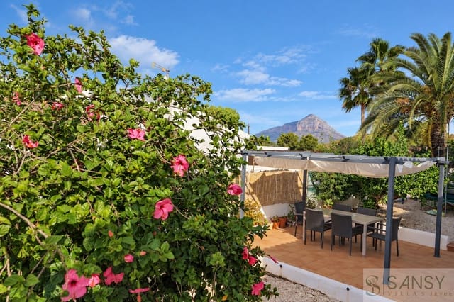 3 soveværelse Villa til salg i Puerto, Javea / Xàbia med swimmingpool garage - € 625.000 (Ref: 10163977)