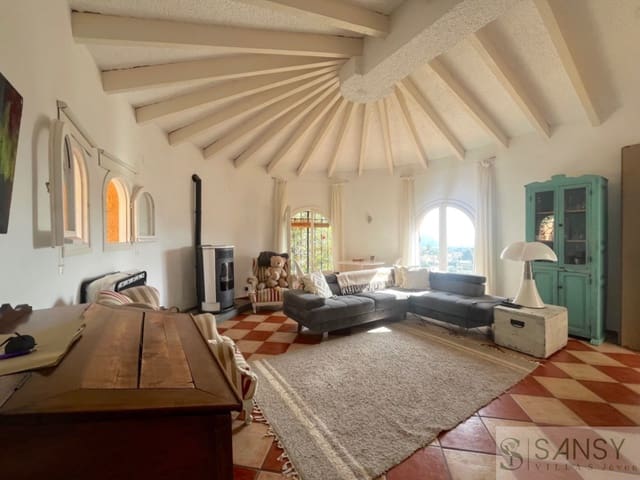 Chalet de 3 habitaciones en Benissa en venta con piscina garaje - 799.000 € (Ref: 10182318)