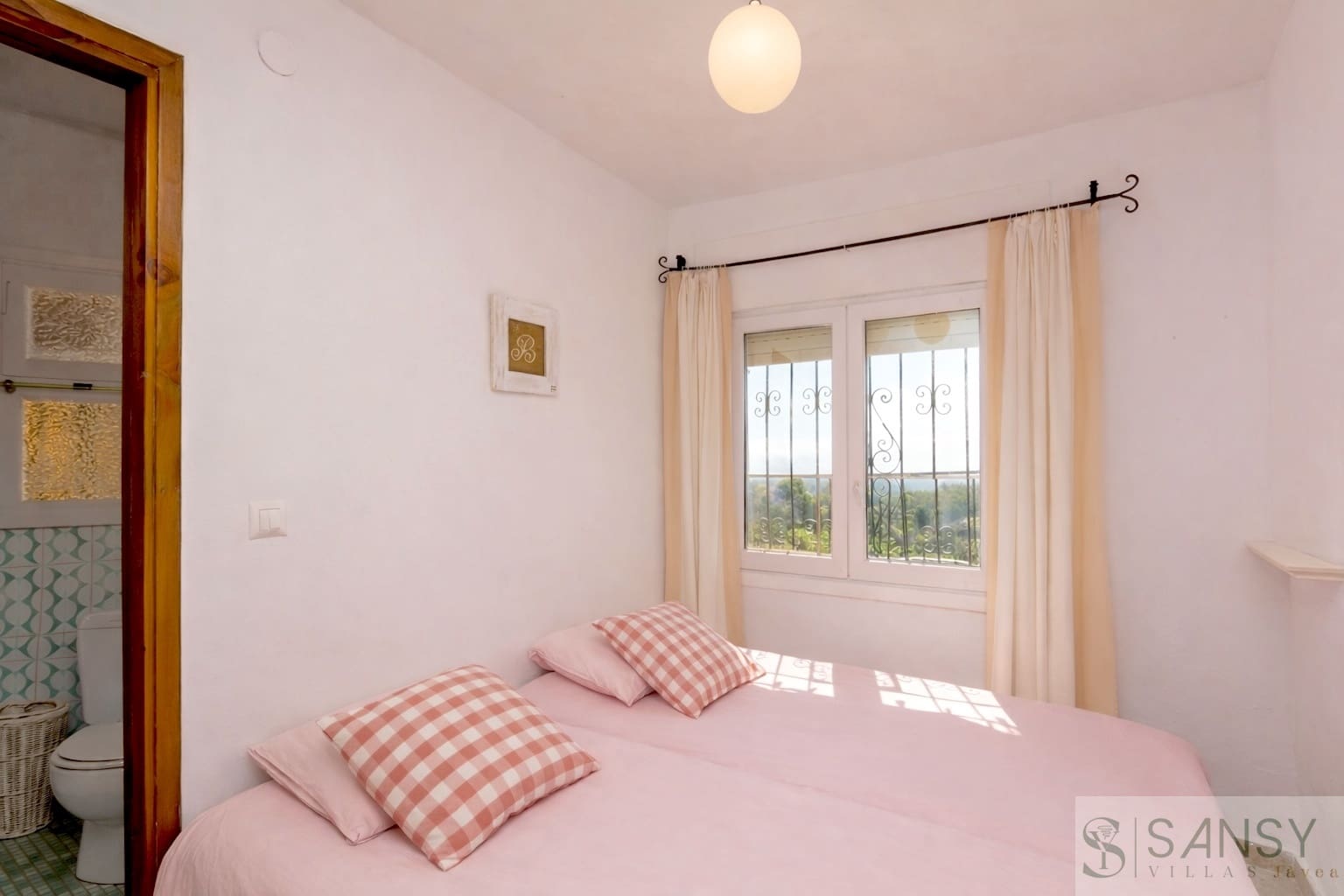 Chalet de 3 habitaciones en Benissa en venta con piscina garaje - 799.000 € (Ref: 10182318)