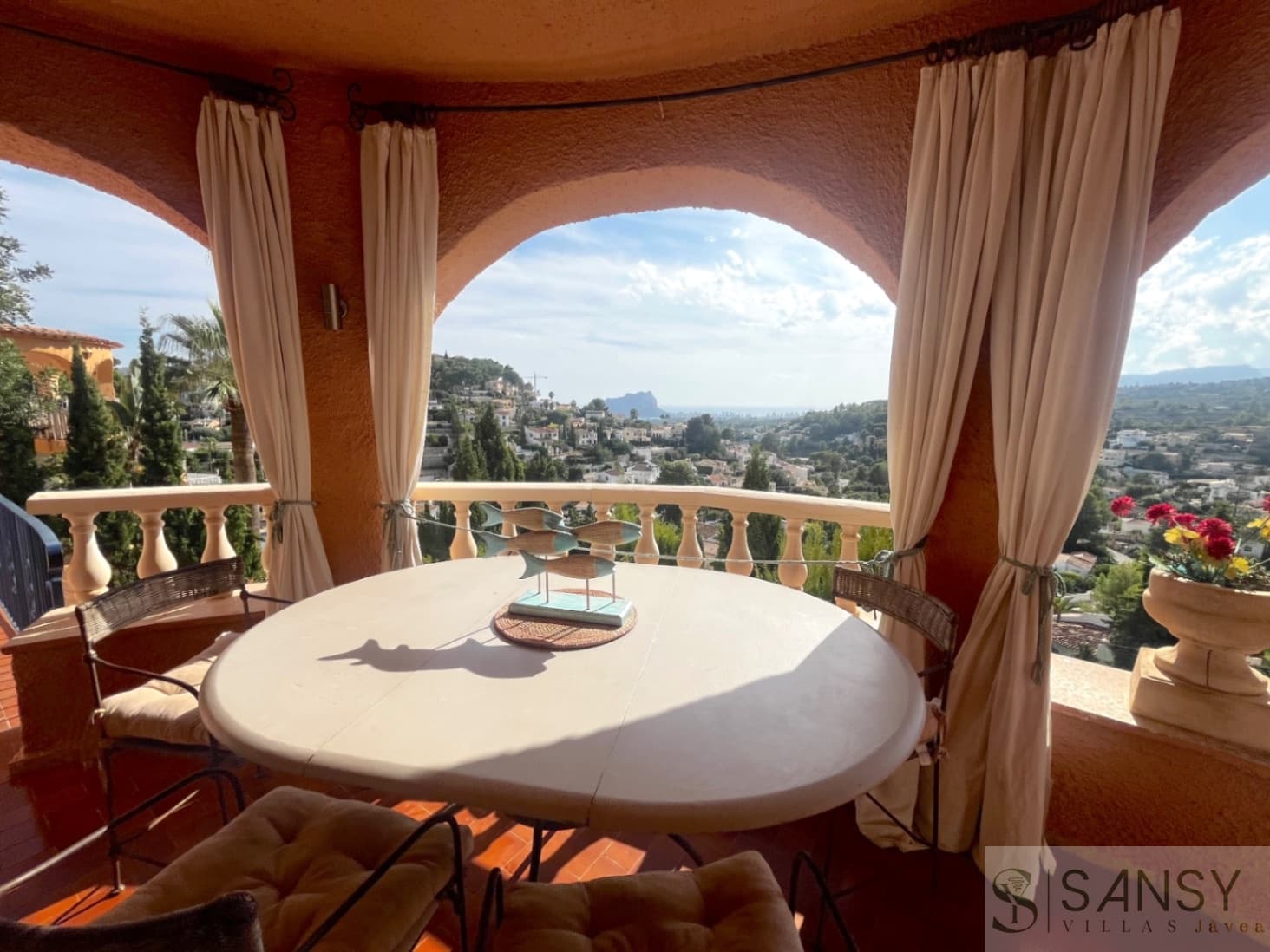 Chalet de 3 habitaciones en Benissa en venta con piscina garaje - 799.000 € (Ref: 10182318)