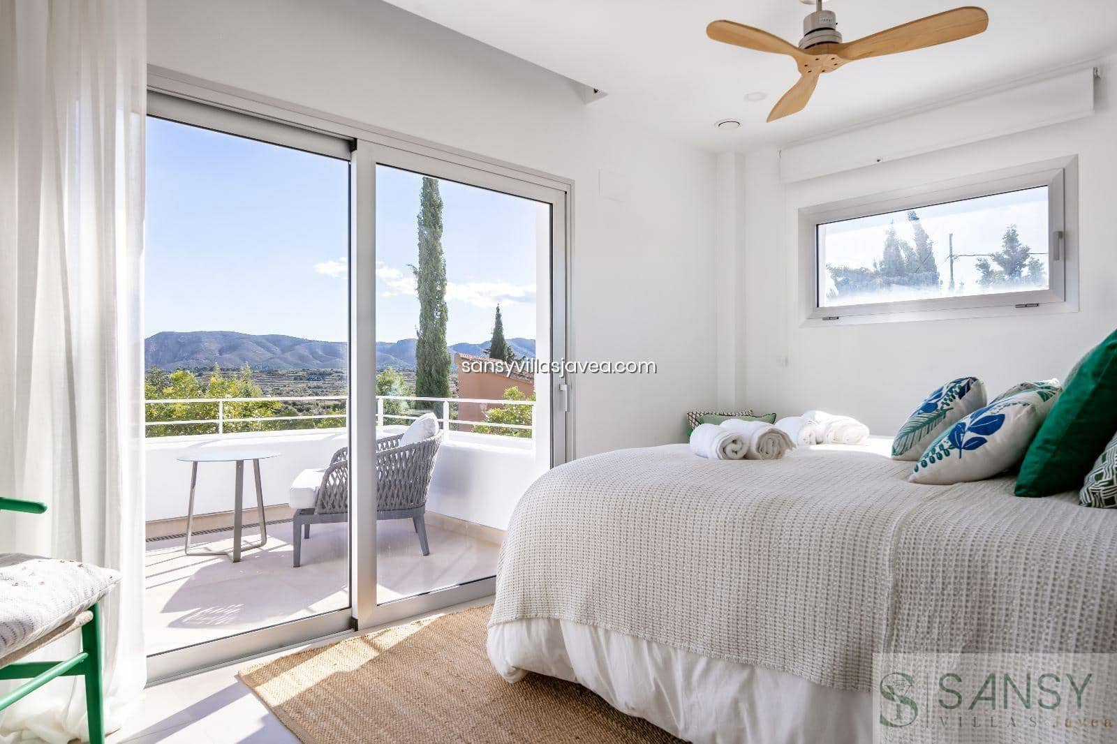 4 slaapkamer Villa te koop in Javea / Xabia met garage - € 1.895.000 (Ref: 7267526)