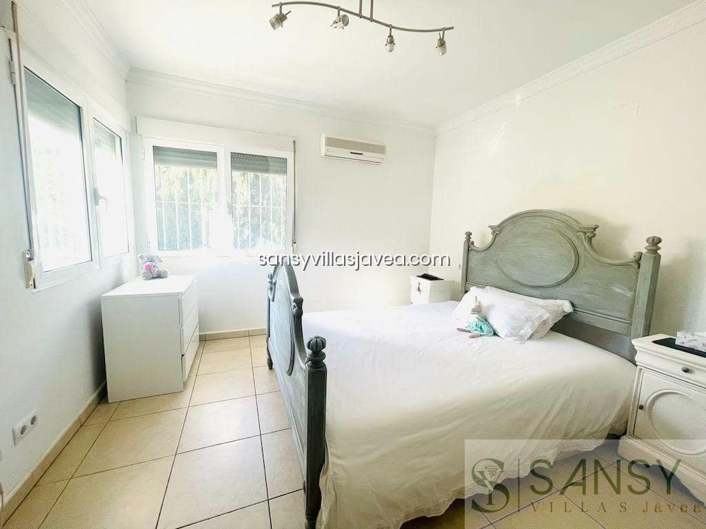 4 chambre Villa/Maison à vendre à Javea / Xabia - 749 500 € (Ref: 7372769)