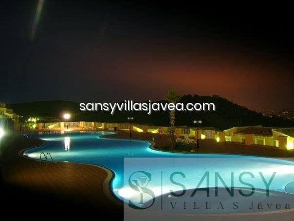 2 slaapkamer Appartement te koop in Cumbre del Sol met zwembad - € 193.000 (Ref: 7394805)