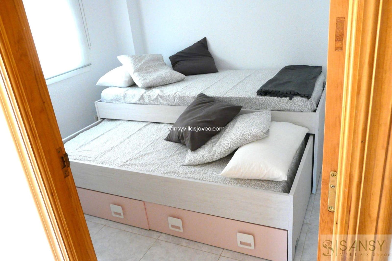 2 slaapkamer Appartement te koop in Cumbre del Sol met zwembad - € 193.000 (Ref: 7394805)