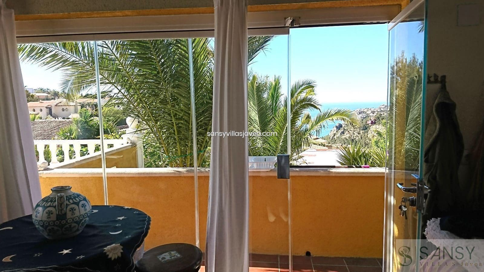 5 chambre Villa/Maison à vendre à Cumbre del Sol - 590 000 € (Ref: 7435996)