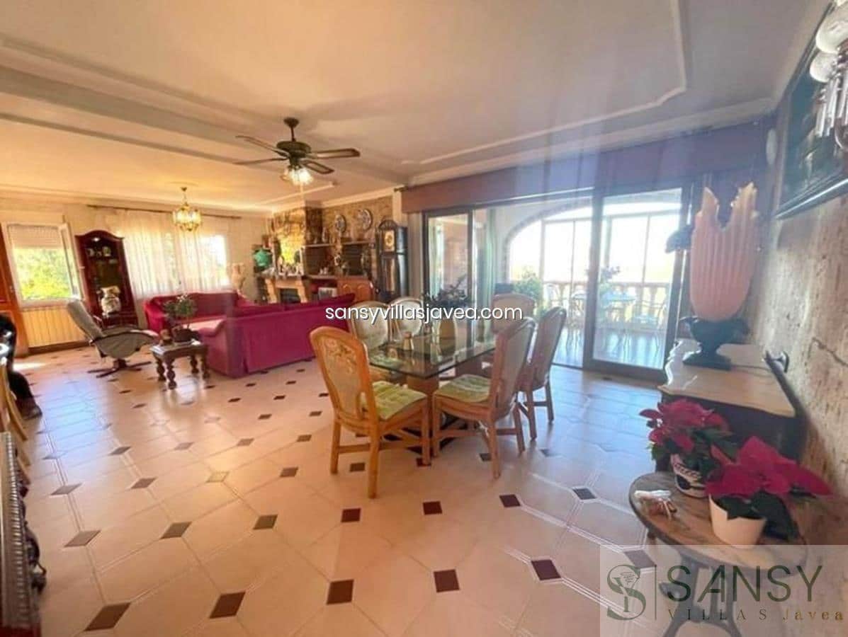 7 chambre Villa/Maison à vendre à Denia avec garage - 540 000 € (Ref: 7578635)