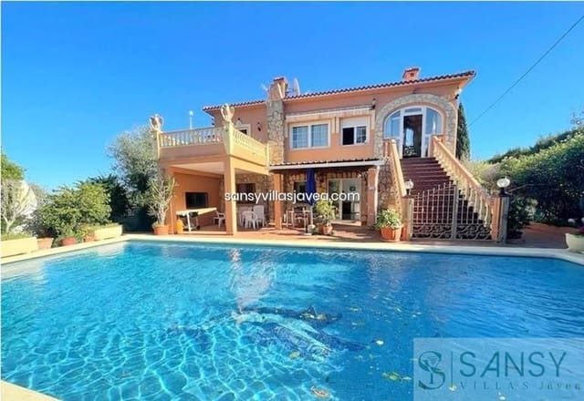 7 slaapkamer Villa te koop in El Montgó, Dénia met garage - € 540.000 (Ref: 7578635)