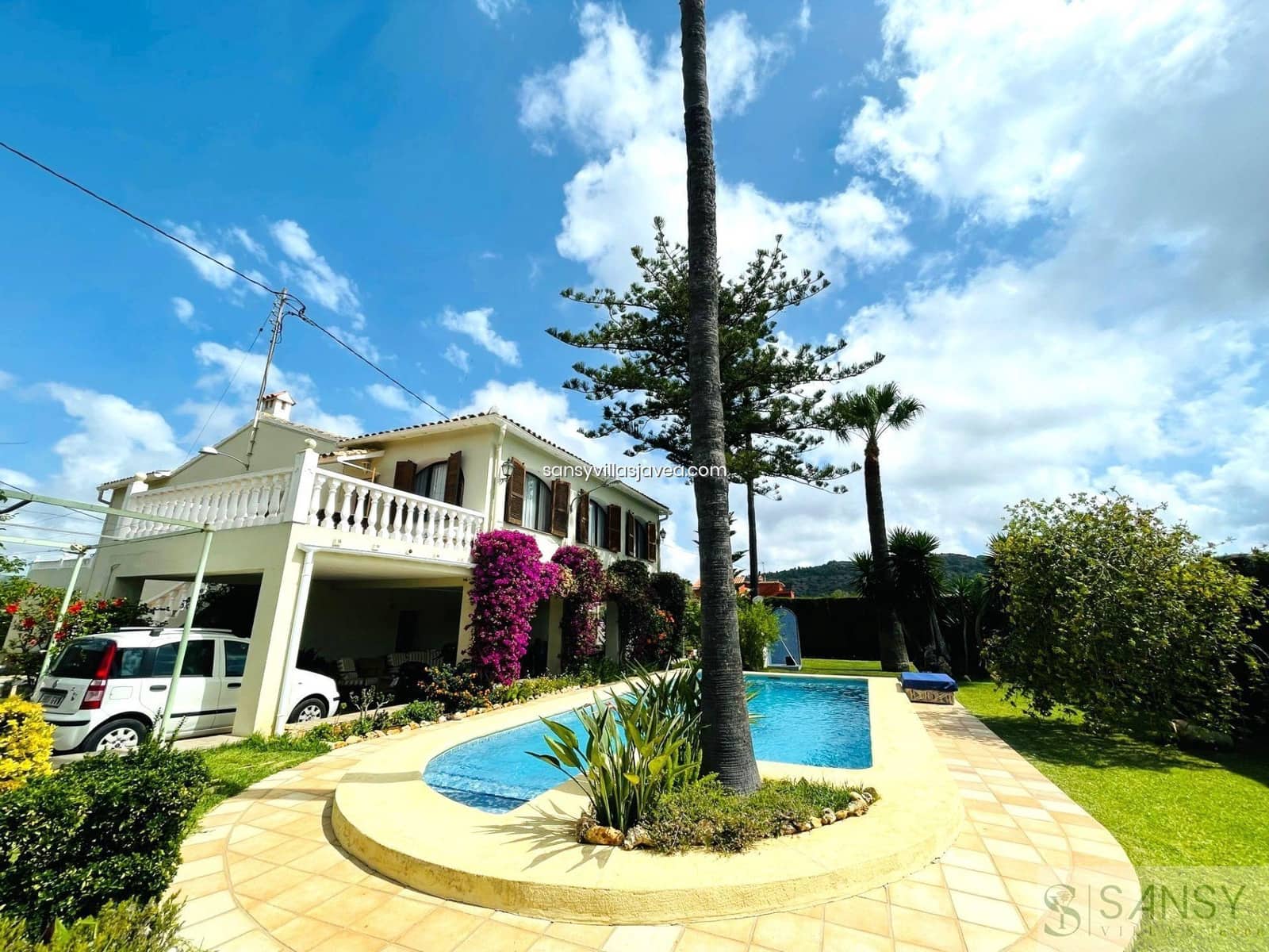 8 bedroom Finca/Country House for sale in Pedreguer - € 580,000 (Ref: 7970003)