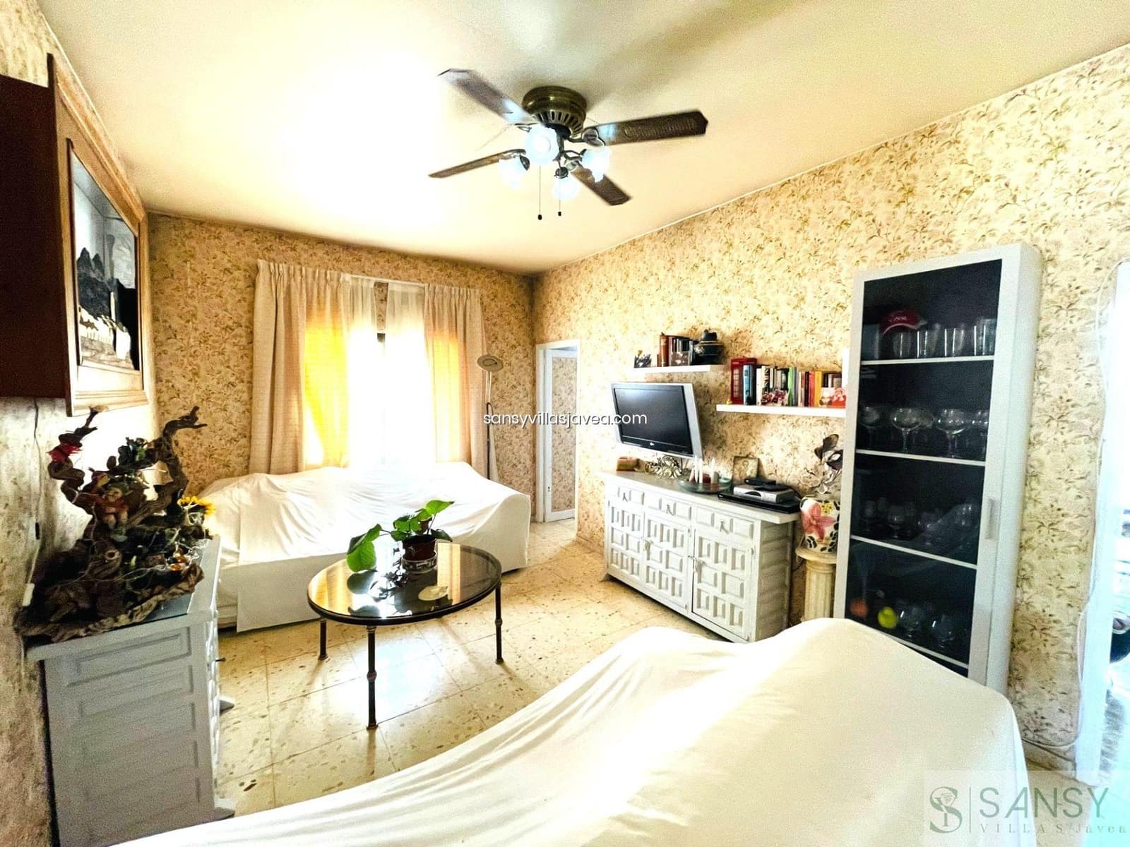 8 bedroom Finca/Country House for sale in Pedreguer - € 580,000 (Ref: 7970003)