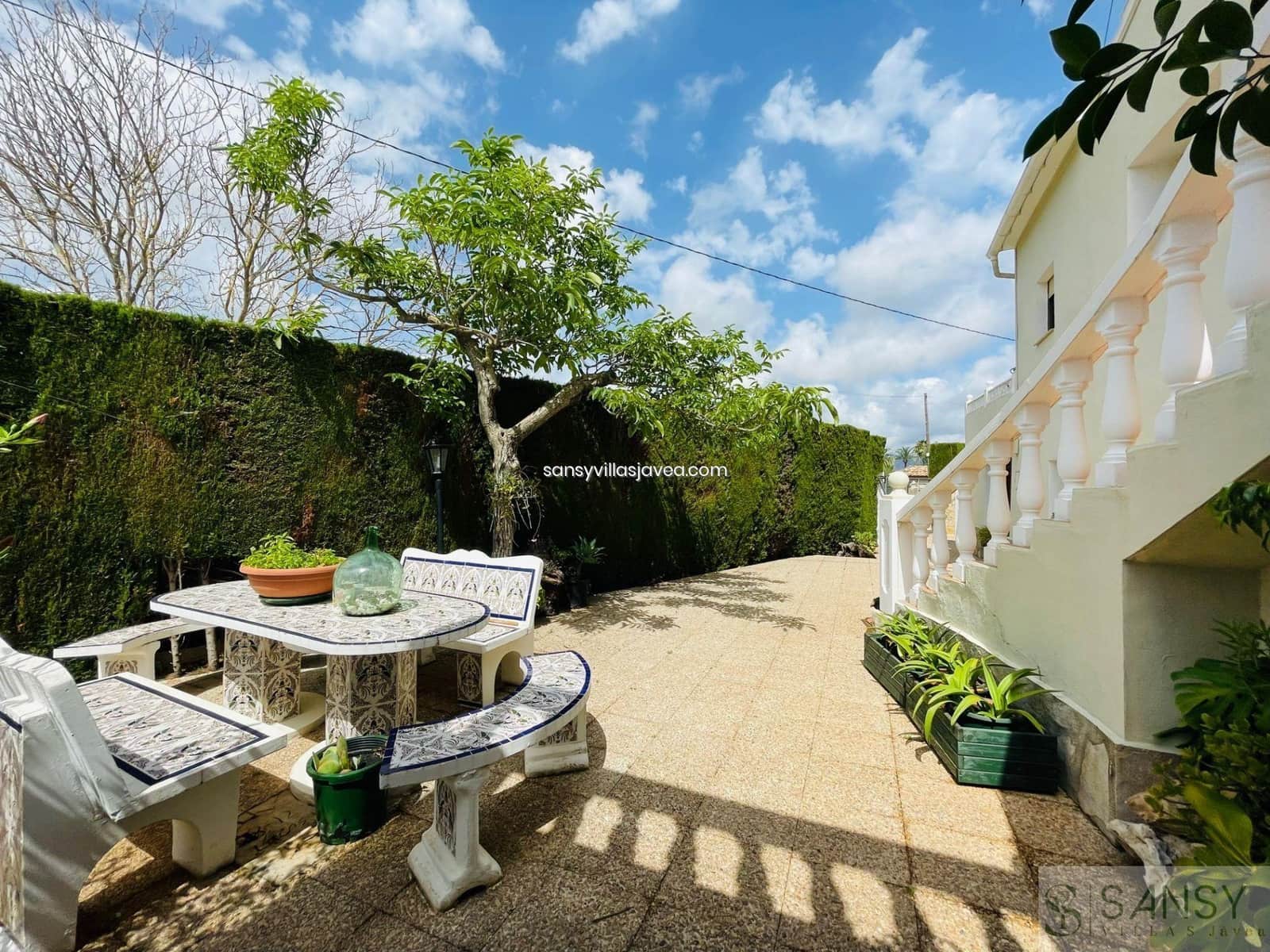 8 bedroom Finca/Country House for sale in Pedreguer - € 580,000 (Ref: 7970003)