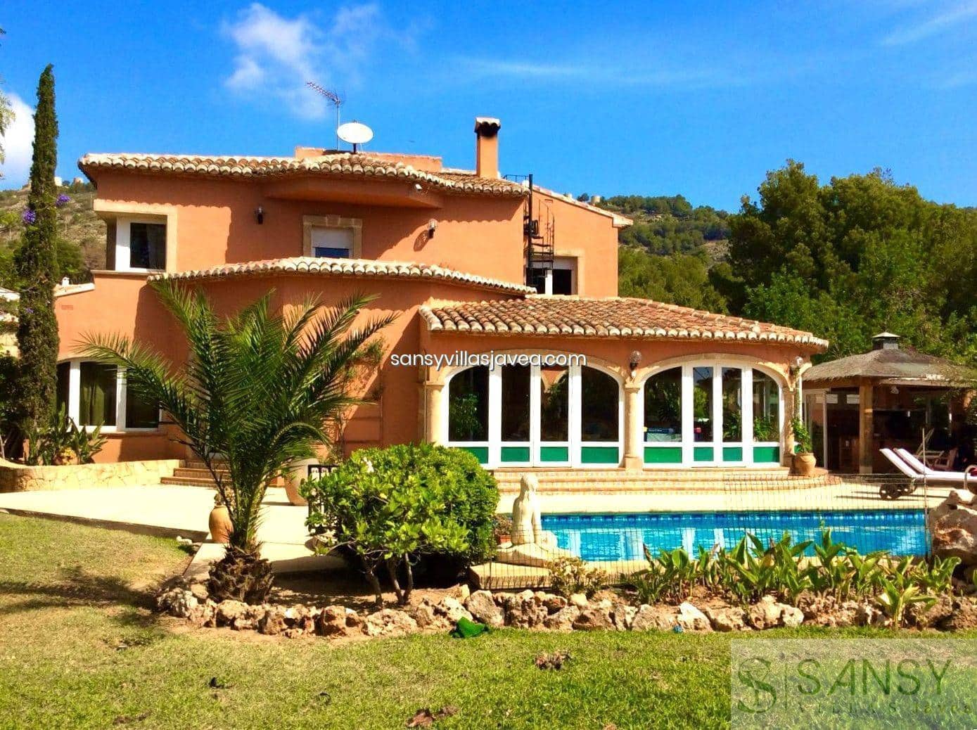 4 slaapkamer Villa te koop in Javea / Xabia met garage - € 1.590.000 (Ref: 8119293)
