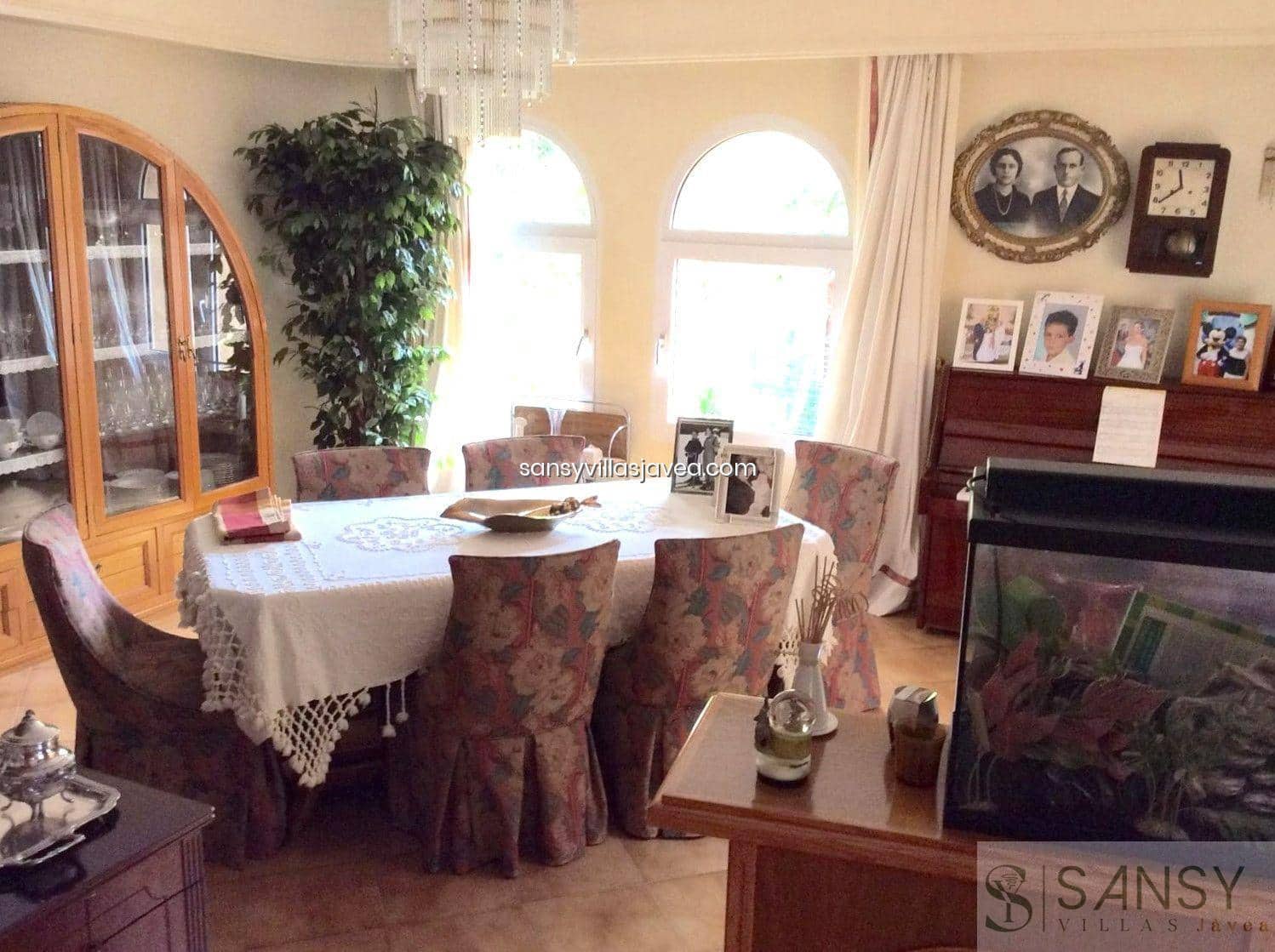 4 slaapkamer Villa te koop in Javea / Xabia met garage - € 1.590.000 (Ref: 8119293)