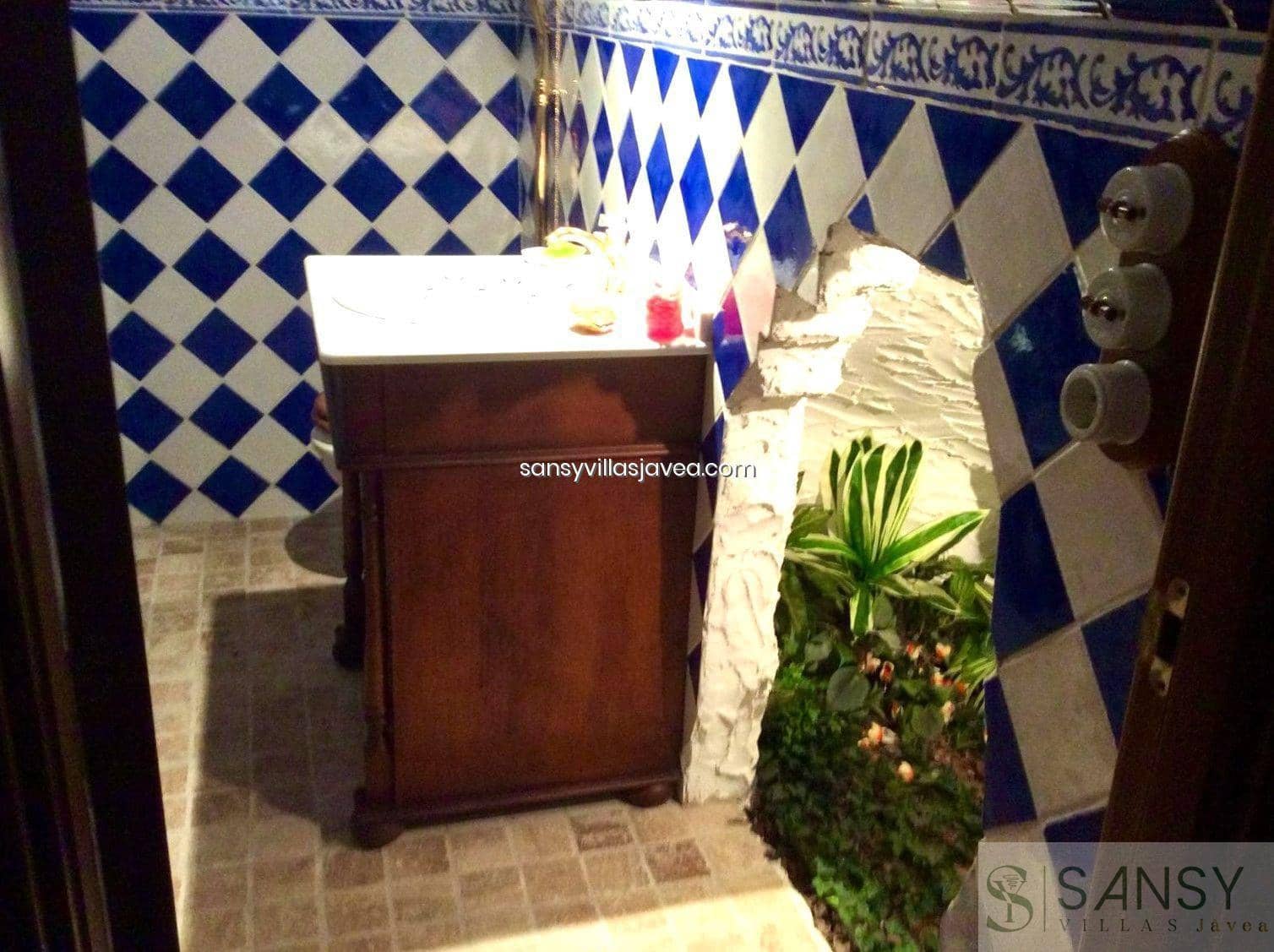 4 slaapkamer Villa te koop in Javea / Xabia met garage - € 1.590.000 (Ref: 8119293)