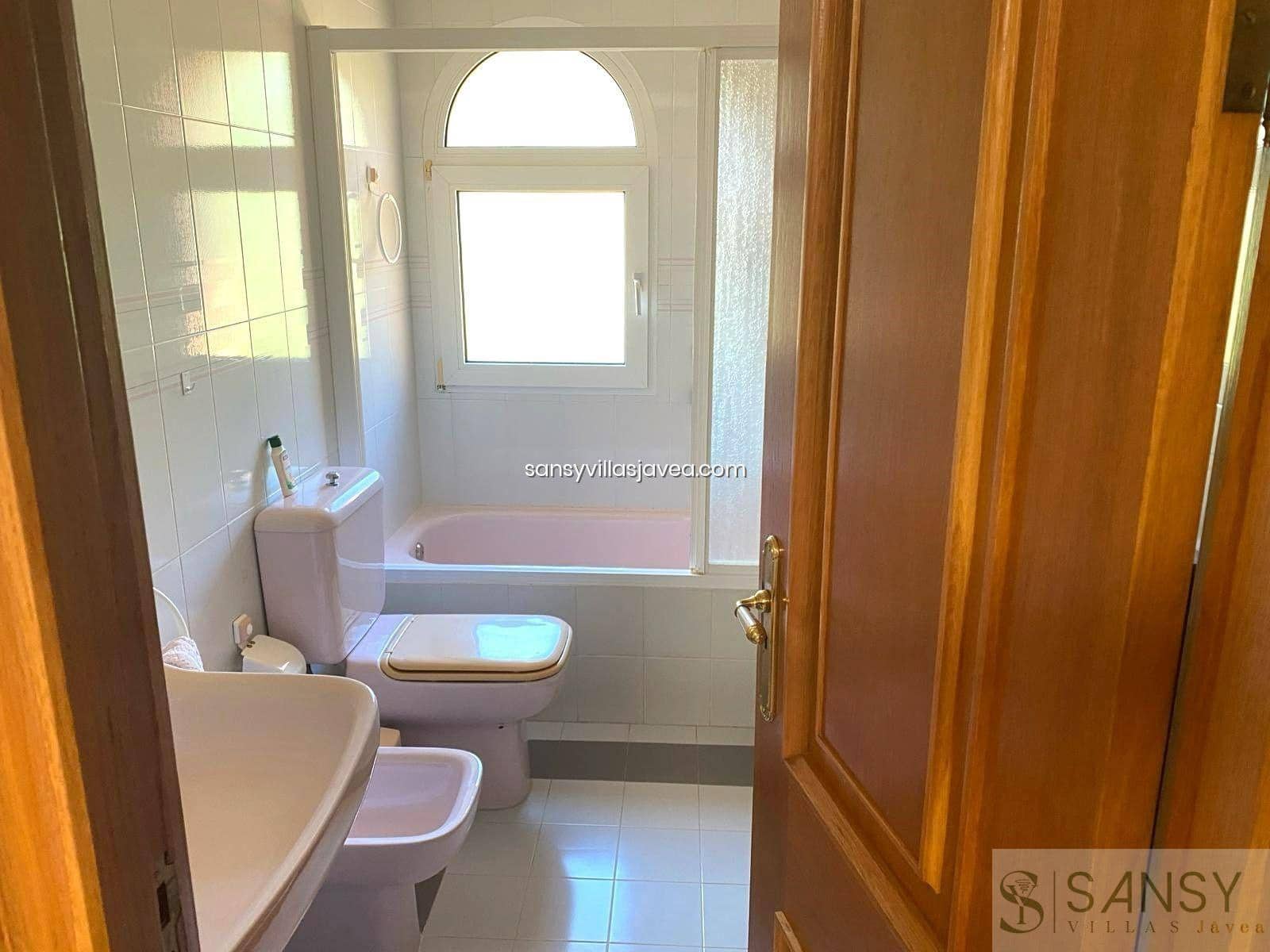 4 slaapkamer Villa te koop in Javea / Xabia met garage - € 1.590.000 (Ref: 8119293)