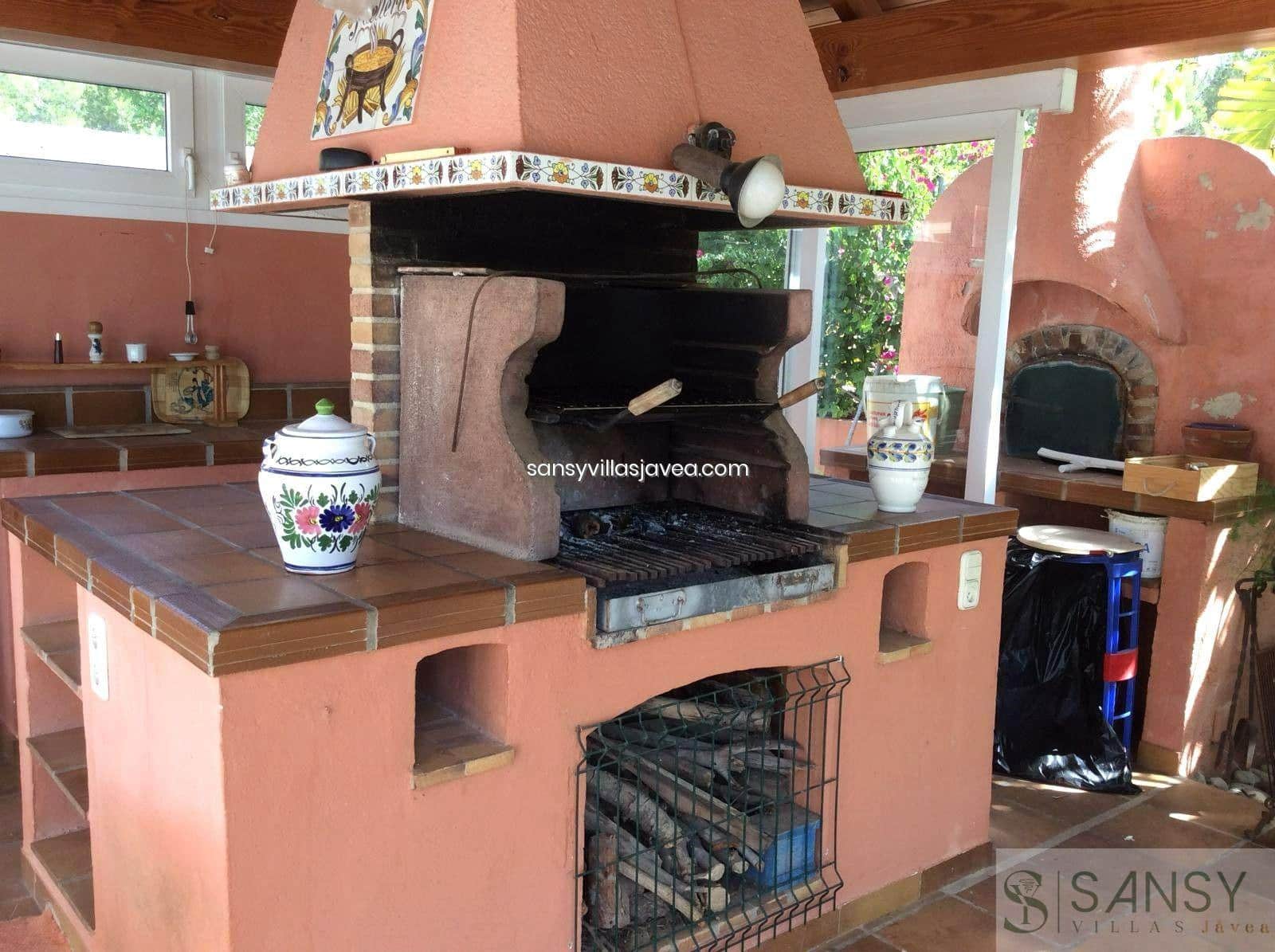 4 slaapkamer Villa te koop in Javea / Xabia met garage - € 1.590.000 (Ref: 8119293)