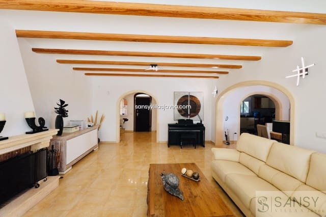 3 slaapkamer Villa te koop in Montgó - Ermita, Javea / Xàbia - € 980.000 (Ref: 8147901)