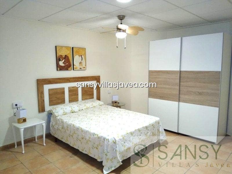 6 slaapkamer Villa te koop in Denia - € 680.000 (Ref: 8533666)