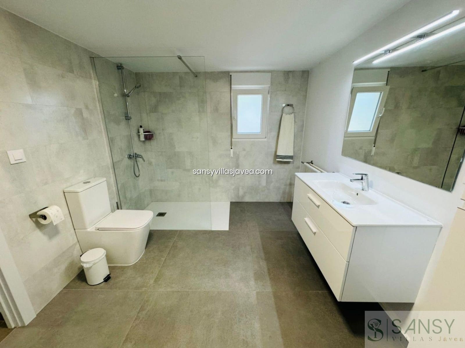 4 slaapkamer Villa te koop in Pedreguer - € 570.000 (Ref: 8581737)