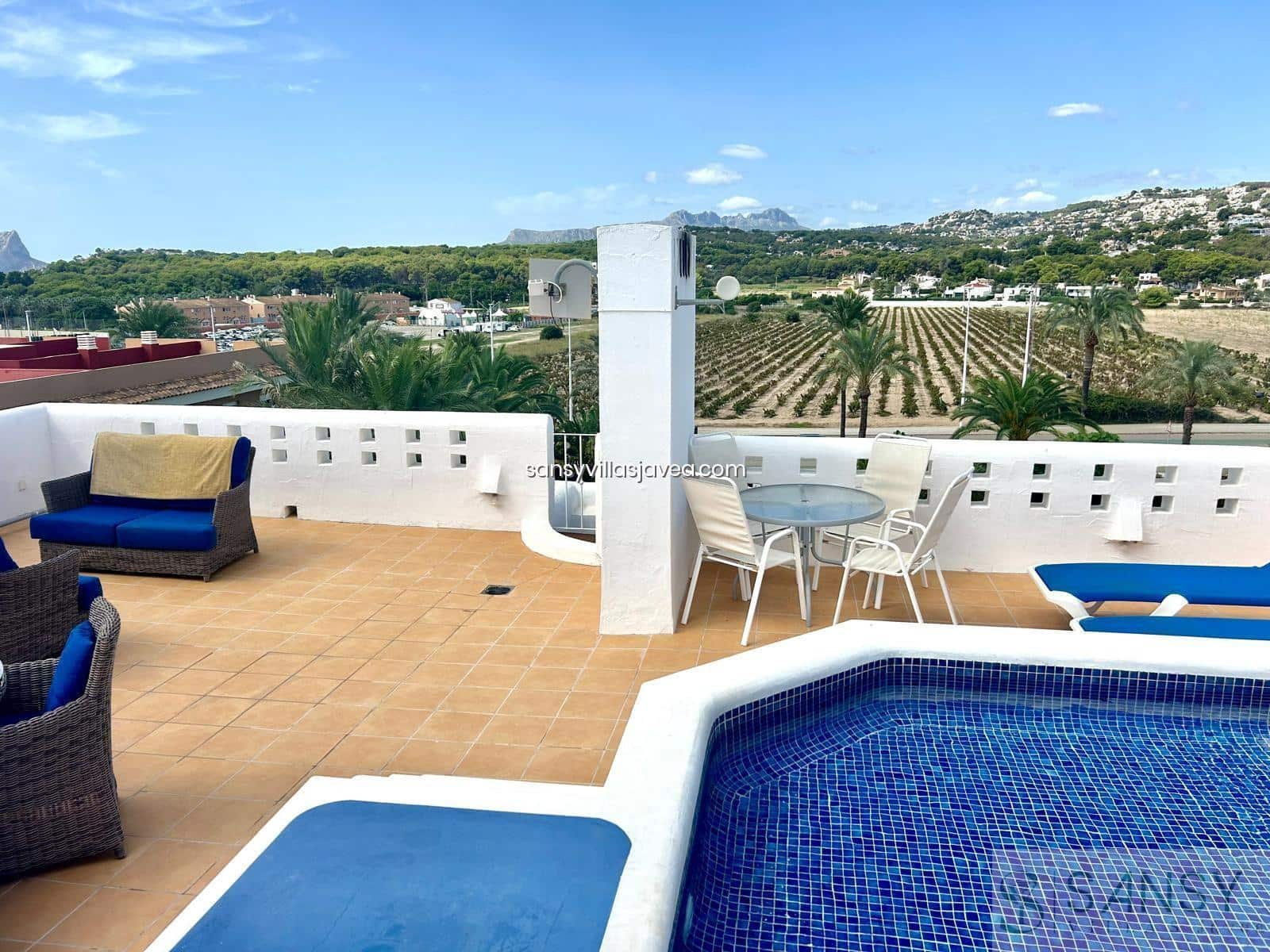 2 soveværelse Penthouse til salg i Moraira med garage - € 750.000 (Ref: 8605264)