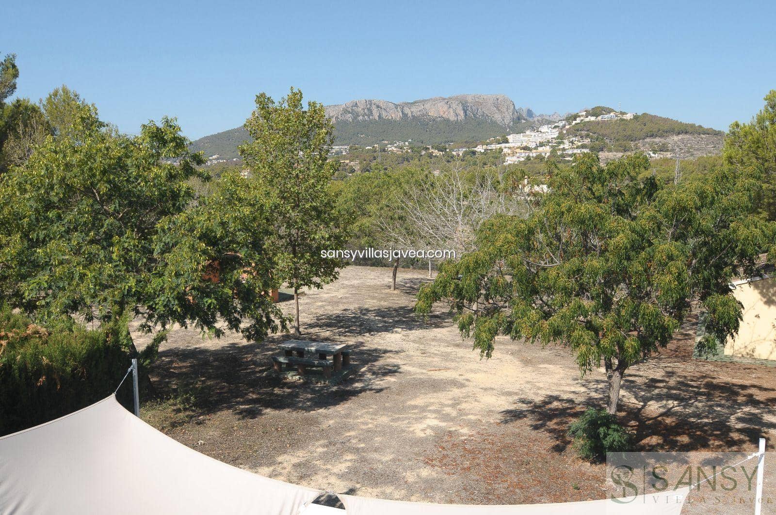 3 soverom Villa til salgs i Calpe / Calp med svømmebasseng garasje - € 480 000 (Ref: 8619716)