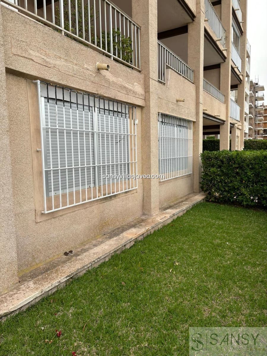 Commercieel te koop in Arenal - € 150.000 (Ref: 8727391)