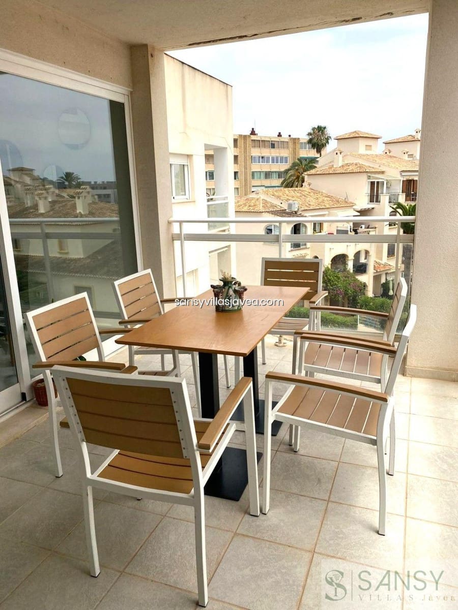 3 soveværelse Penthouse til leje i Javea / Xabia med swimmingpool - € 1.700 (Ref: 8740992)