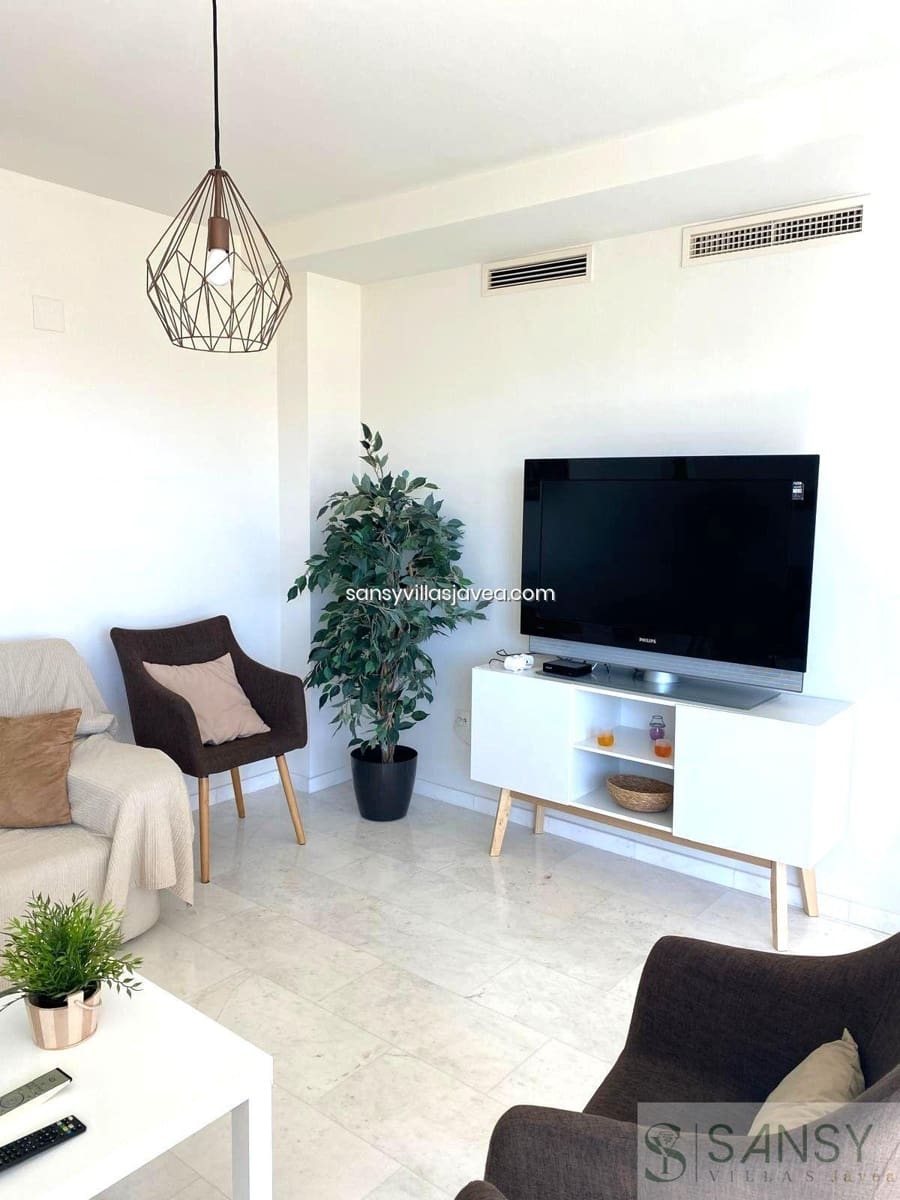 3 soveværelse Penthouse til leje i Javea / Xabia med swimmingpool - € 1.700 (Ref: 8740992)