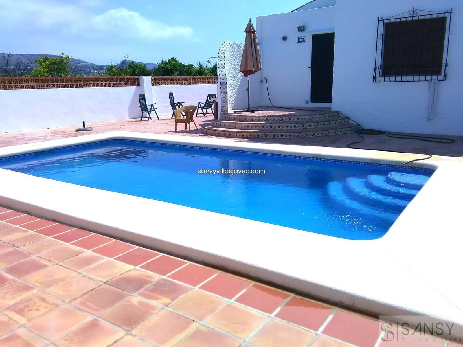 4 makuuhuone Huvila vuokrattavana paikassa Javea / Xabia - 2 500 € (Ref: 8777748)