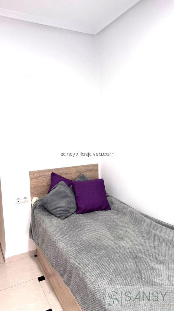 3 soverom Leilighet til salgs i Denia - € 182 000 (Ref: 8783428)