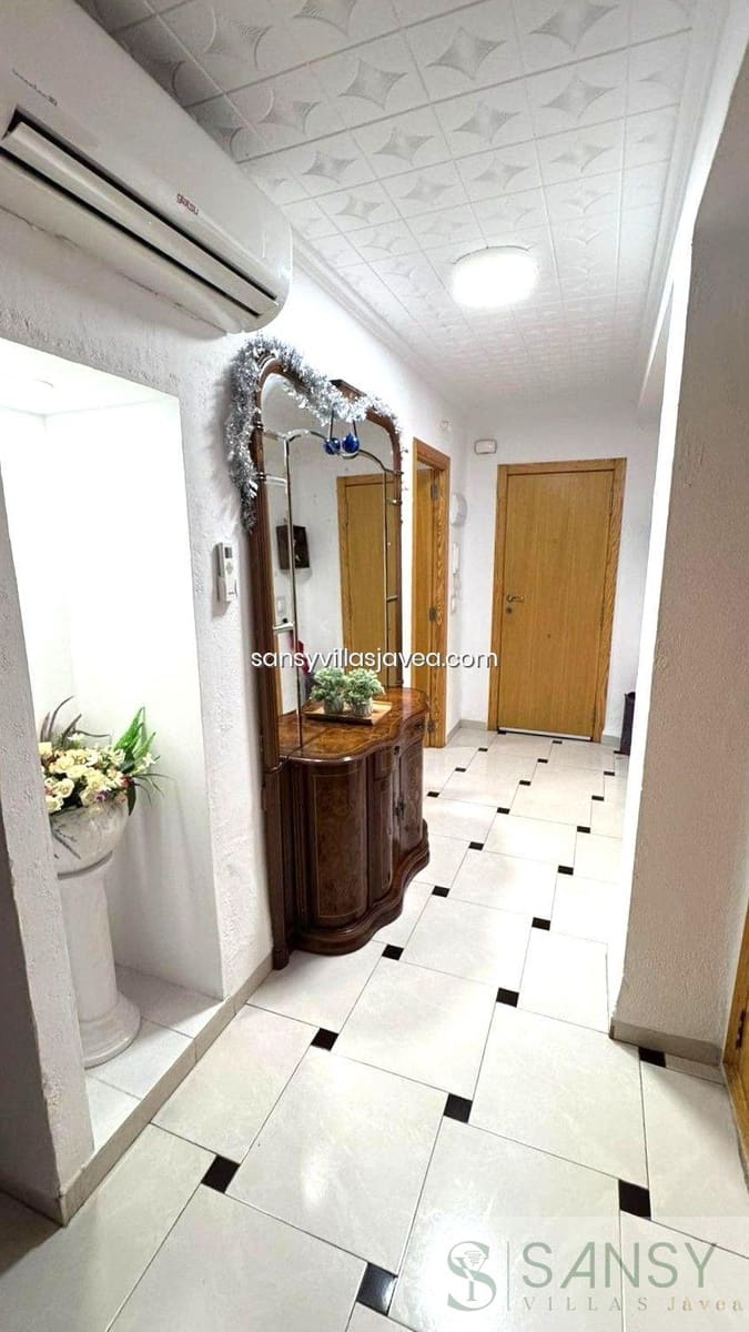 3 soverom Leilighet til salgs i Denia - € 182 000 (Ref: 8783428)