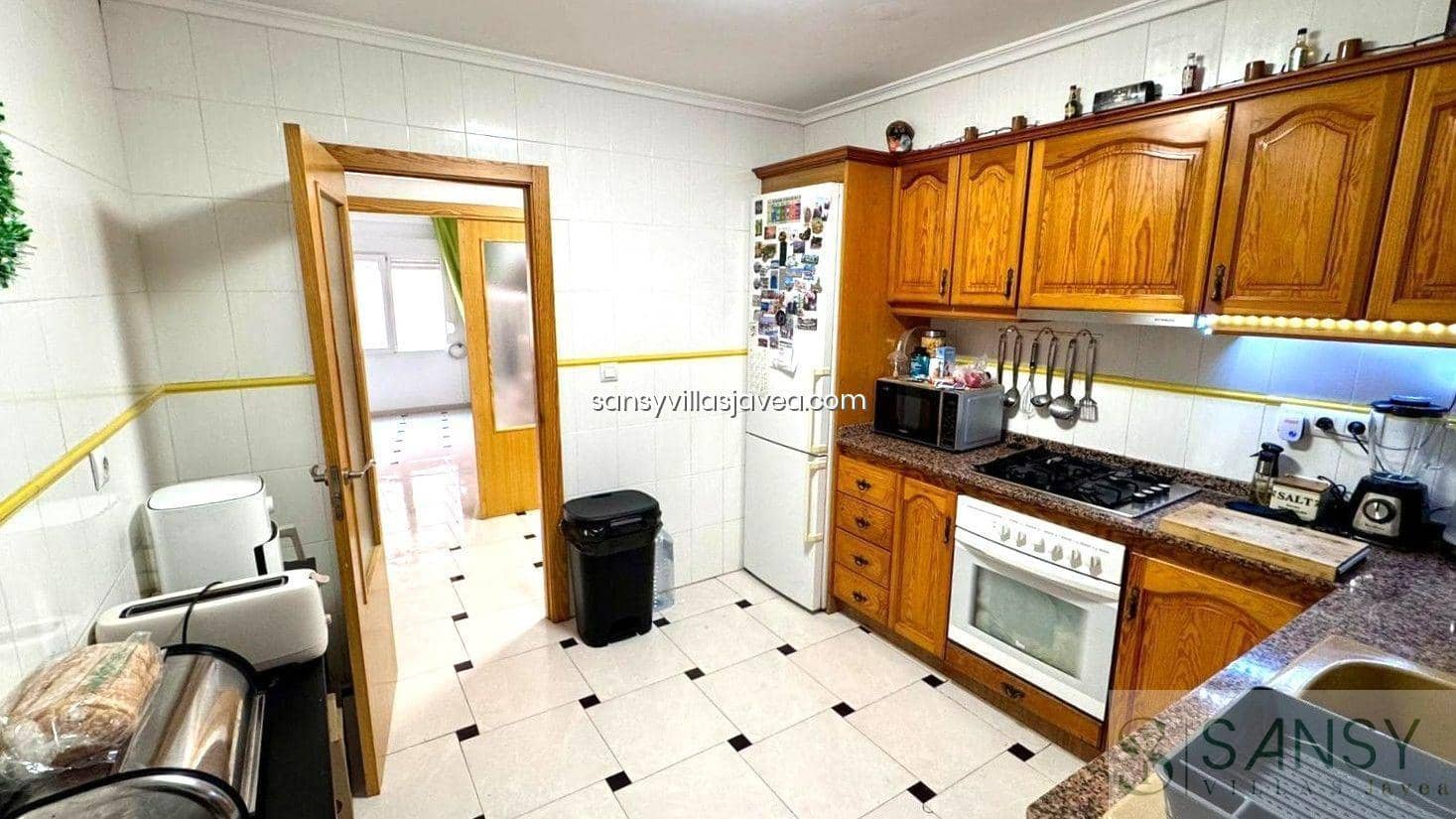 3 soverom Leilighet til salgs i Denia - € 182 000 (Ref: 8783428)