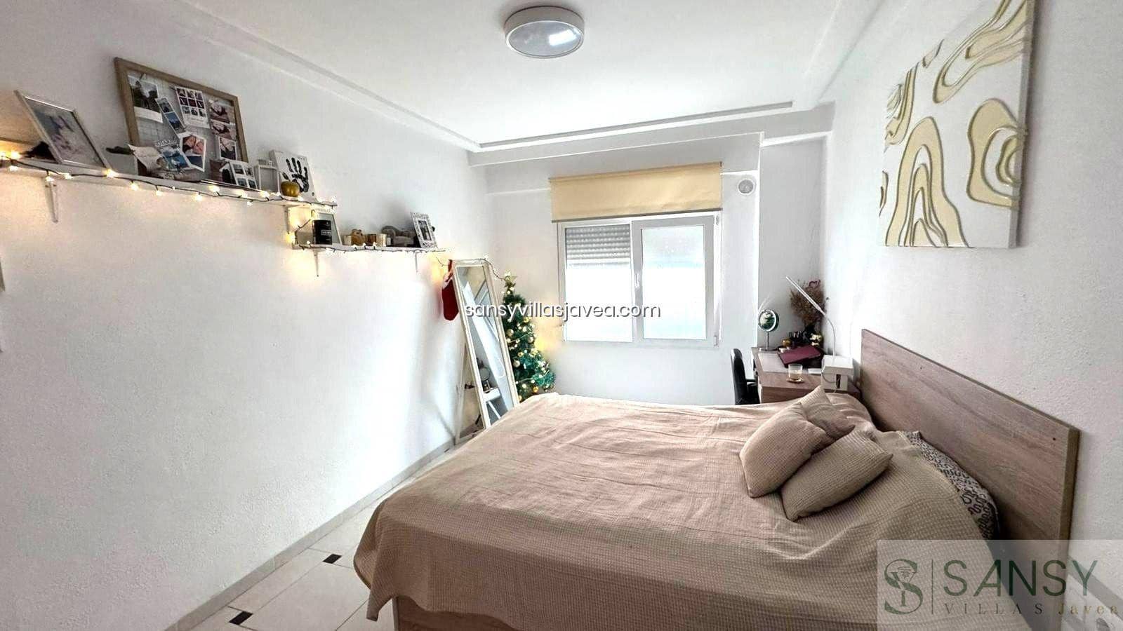 3 soverom Leilighet til salgs i Denia - € 182 000 (Ref: 8783428)