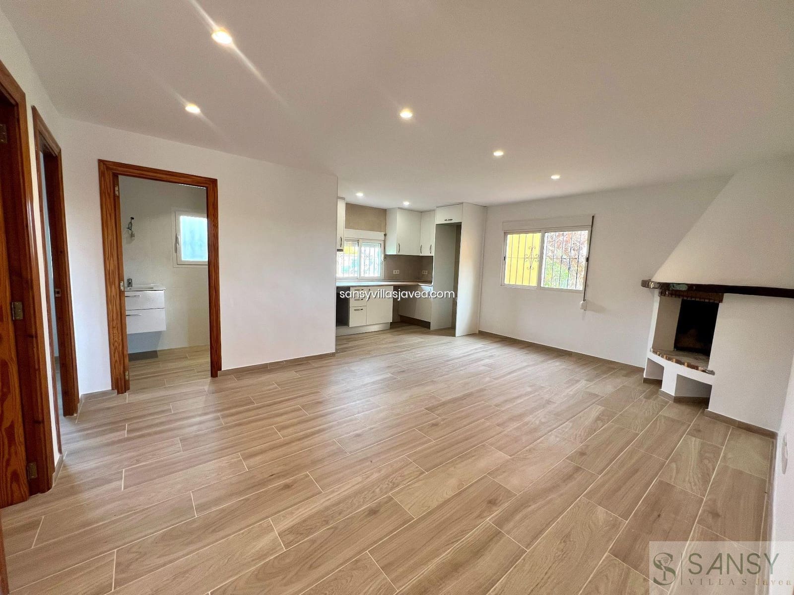 4 soverom Villa til salgs i Arenal - € 549 000 (Ref: 8805748)