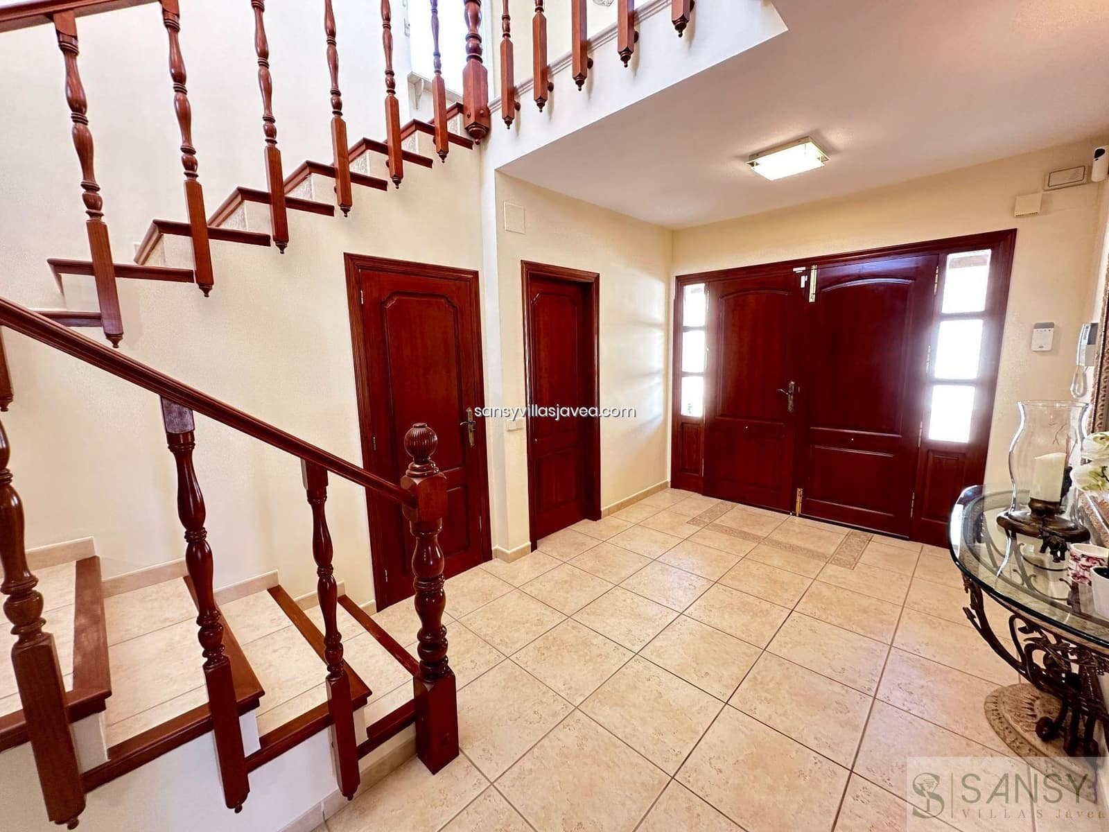 6 makuuhuone Huvila myytävänä paikassa Javea / Xabia mukana 
autotalli - 1 499 000 € (Ref: 8857091)