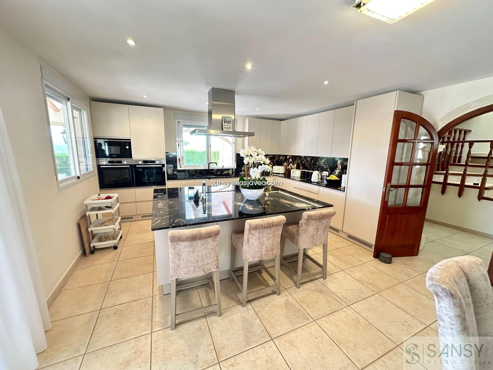 6 makuuhuone Huvila myytävänä paikassa Javea / Xabia mukana 
autotalli - 1 499 000 € (Ref: 8857091)