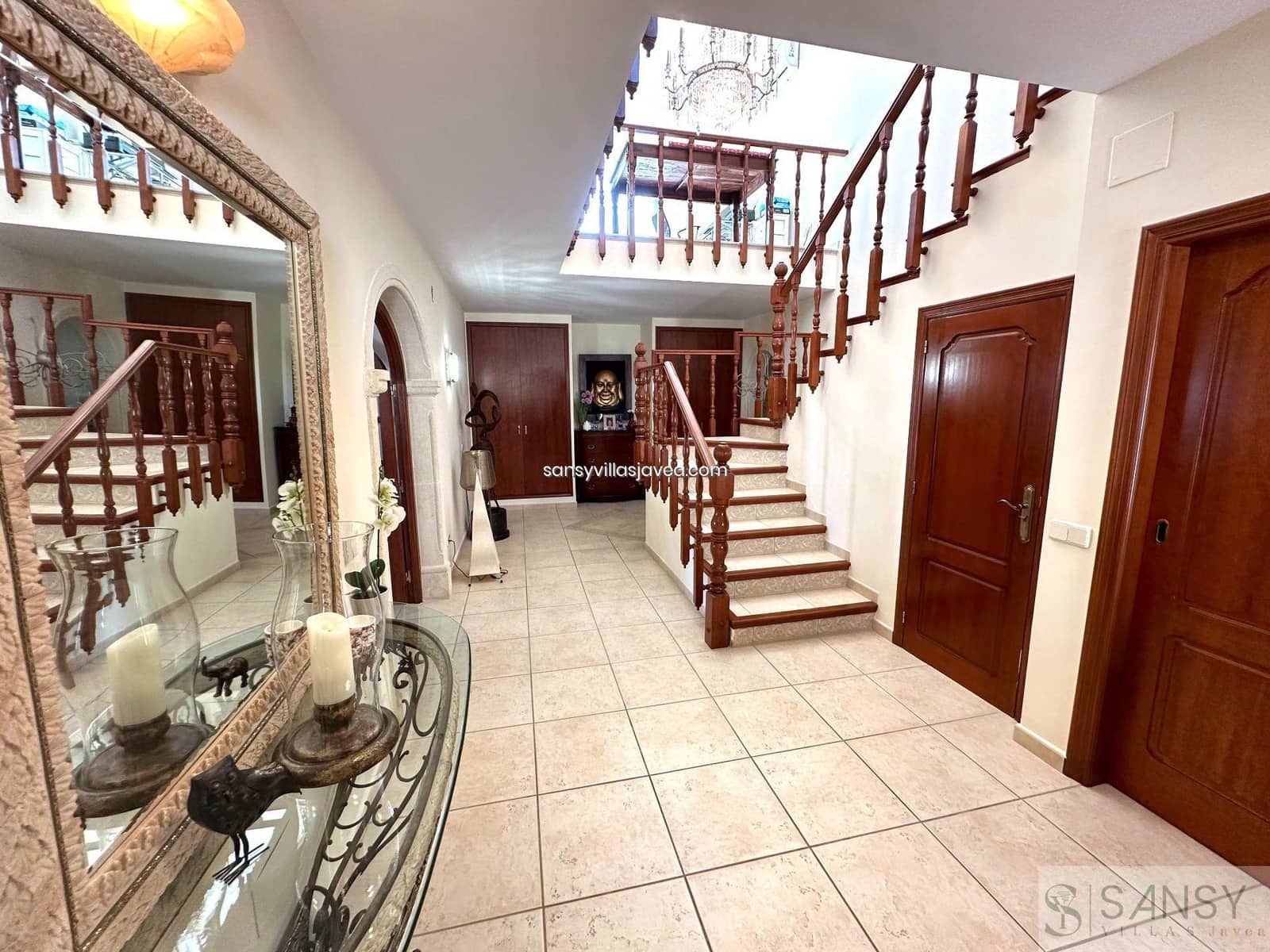 6 makuuhuone Huvila myytävänä paikassa Javea / Xabia mukana 
autotalli - 1 499 000 € (Ref: 8857091)