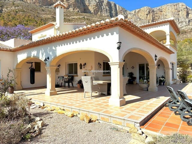 6 slaapkamer Villa te koop in Montgó - Ermita, Javea / Xàbia met garage - € 1.499.000 (Ref: 8857091)