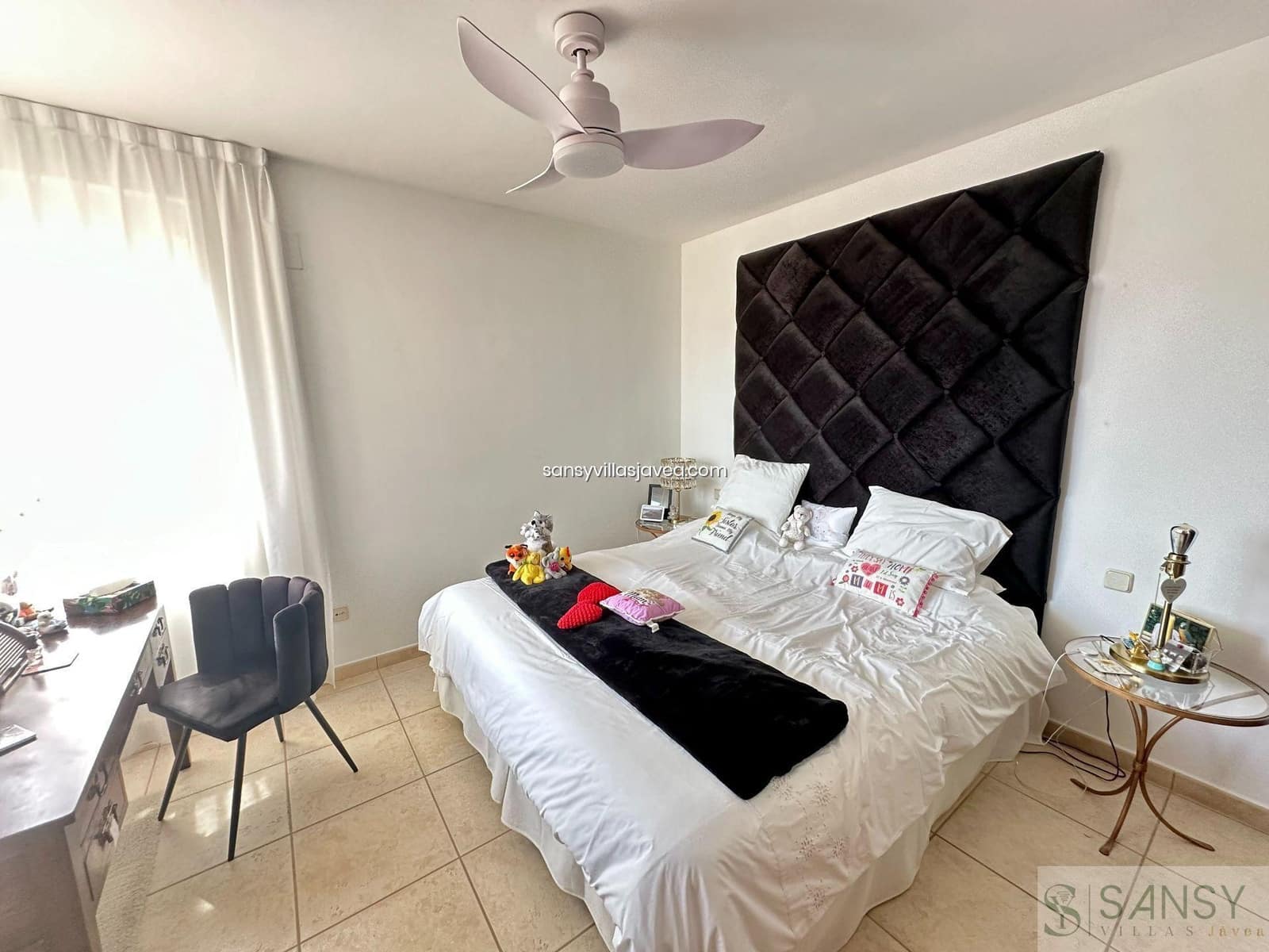 6 makuuhuone Huvila myytävänä paikassa Javea / Xabia mukana 
autotalli - 1 499 000 € (Ref: 8857091)