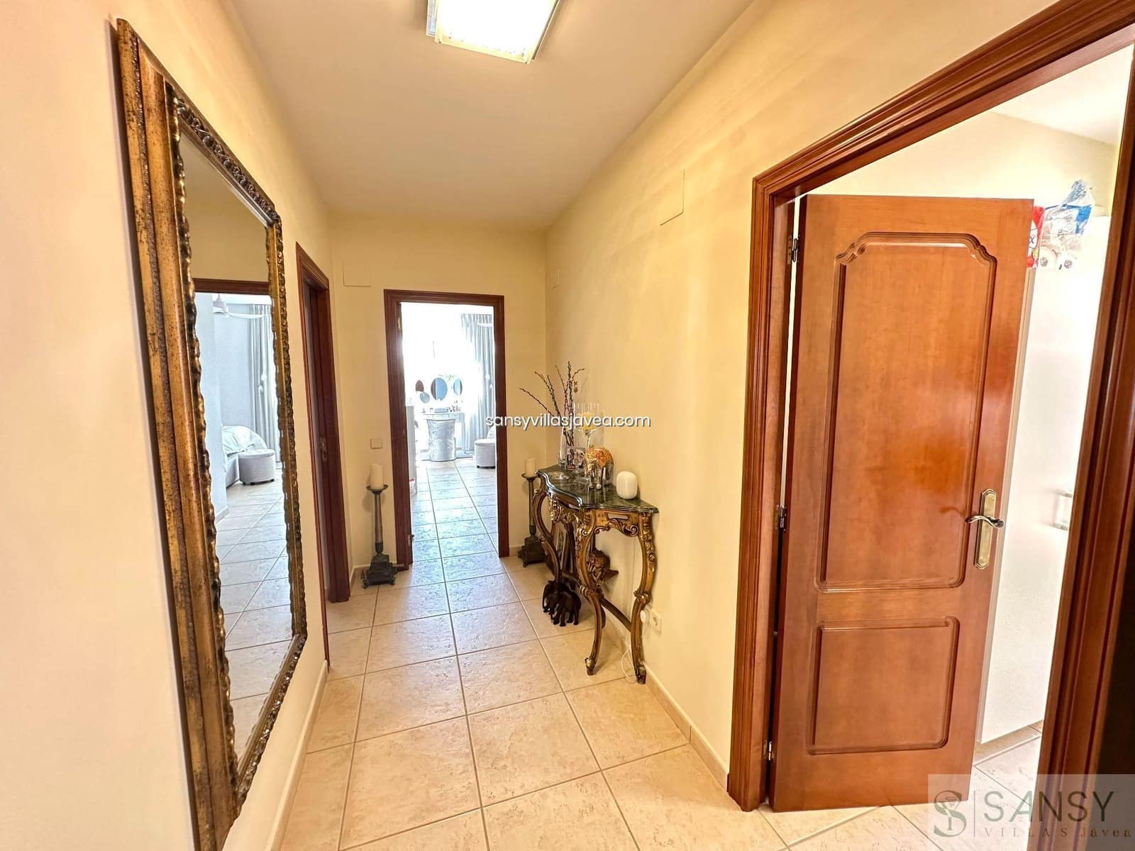 6 makuuhuone Huvila myytävänä paikassa Javea / Xabia mukana 
autotalli - 1 499 000 € (Ref: 8857091)