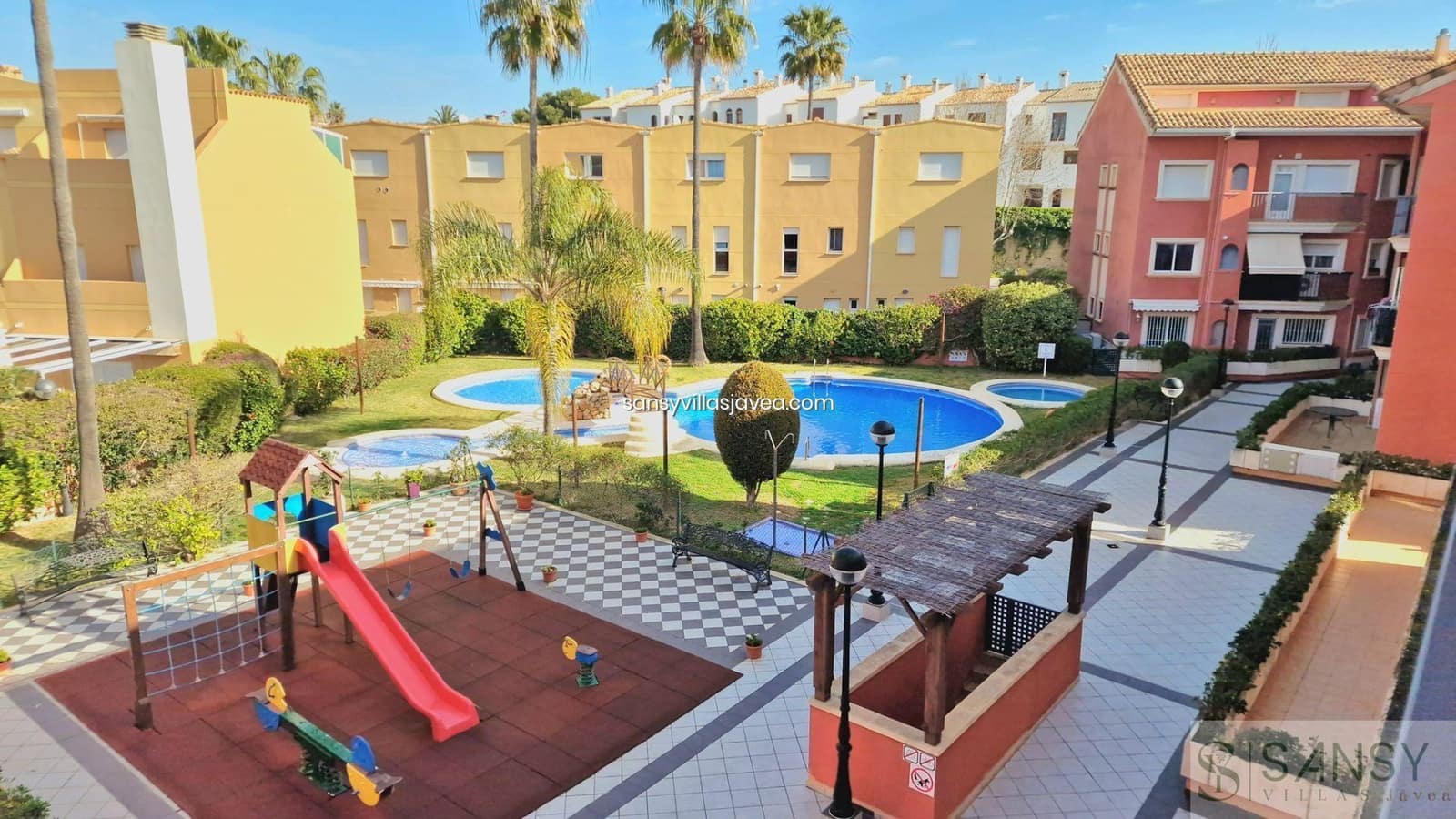 3 soveværelse Penthouse til salg i Arenal med swimmingpool garage - € 529.000 (Ref: 8860269)