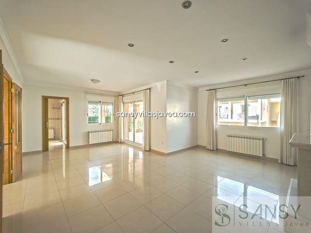 5 makuuhuone Huvila myytävänä paikassa El Montgó, Dénia mukana 
autotalli - 795 000 € (Ref: 8860271)