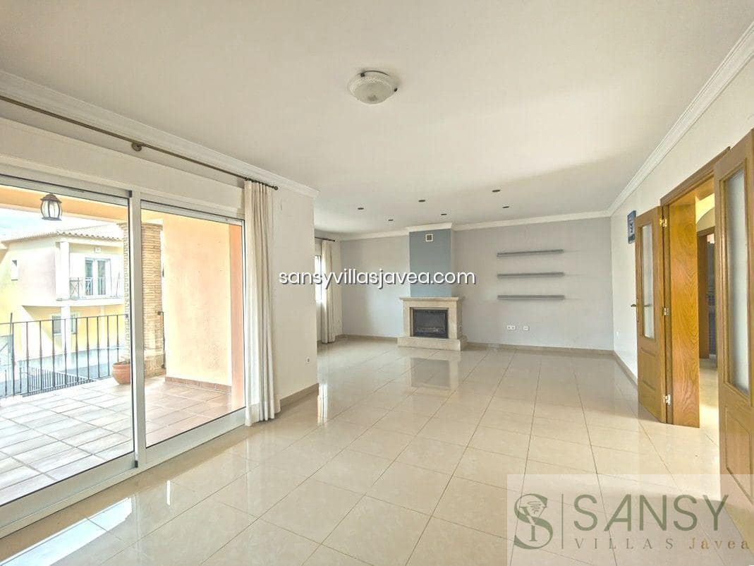 5 makuuhuone Huvila myytävänä paikassa Denia mukana 
autotalli - 795 000 € (Ref: 8860271)