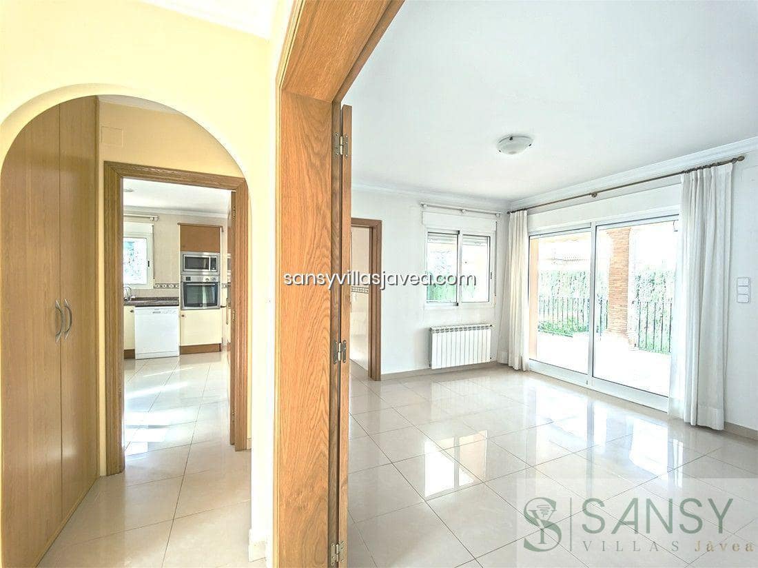 5 makuuhuone Huvila myytävänä paikassa Denia mukana 
autotalli - 795 000 € (Ref: 8860271)