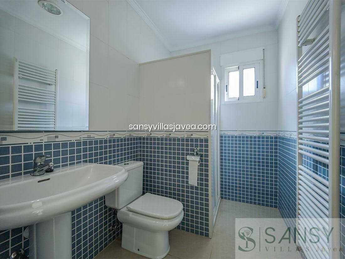 5 makuuhuone Huvila myytävänä paikassa Denia mukana 
autotalli - 795 000 € (Ref: 8860271)