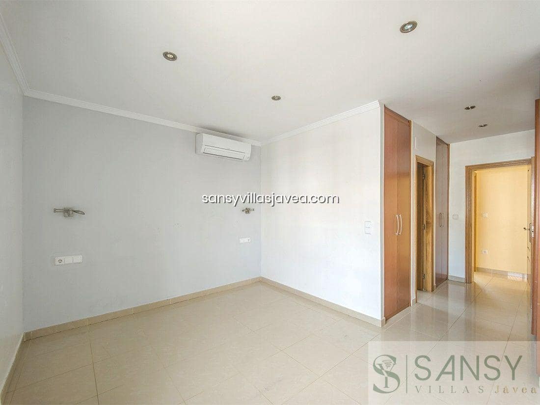 5 makuuhuone Huvila myytävänä paikassa Denia mukana 
autotalli - 795 000 € (Ref: 8860271)