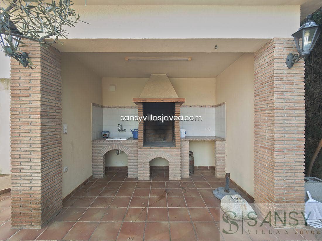 5 makuuhuone Huvila myytävänä paikassa Denia mukana 
autotalli - 795 000 € (Ref: 8860271)