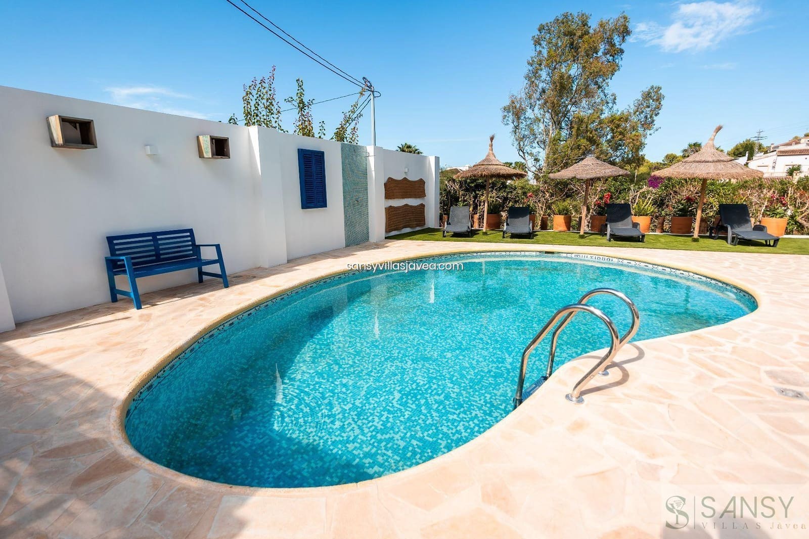 4 soveværelse Villa til salg i Pinosol - € 649.000 (Ref: 8905028)