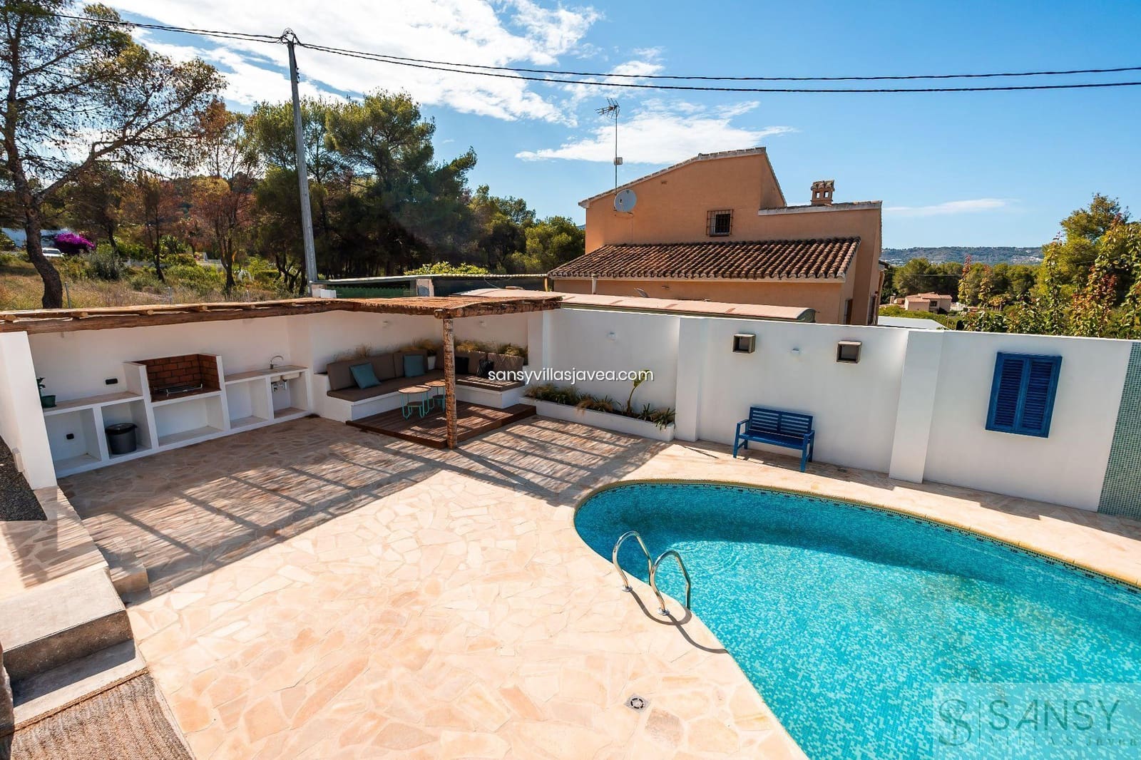 4 soveværelse Villa til salg i Pinosol - € 649.000 (Ref: 8905028)