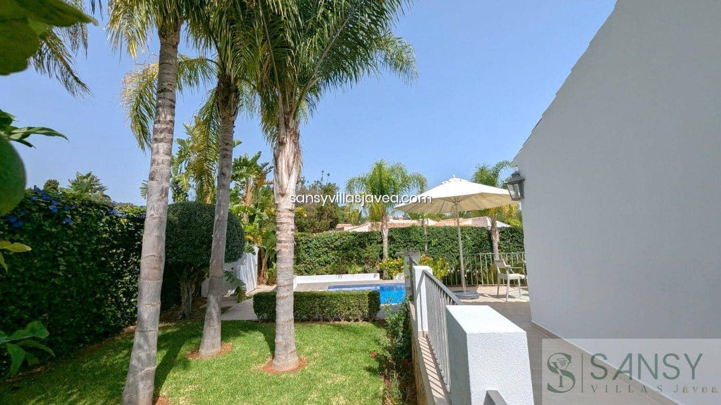 5 sovrum Villa till salu i Javea / Xabia - 1 030 000 € (Ref: 8912657)